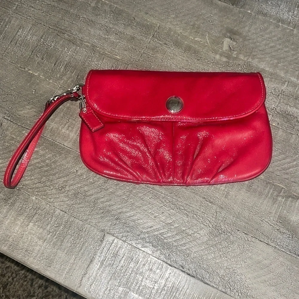 Coach wallet/wristlets